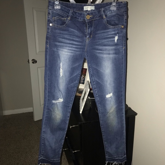 Jolt Denim - Jolt Jegging Jeans. Super cute and comfy! Jolt Denim - Jolt Jegging Jeans. Super cute and comfy!